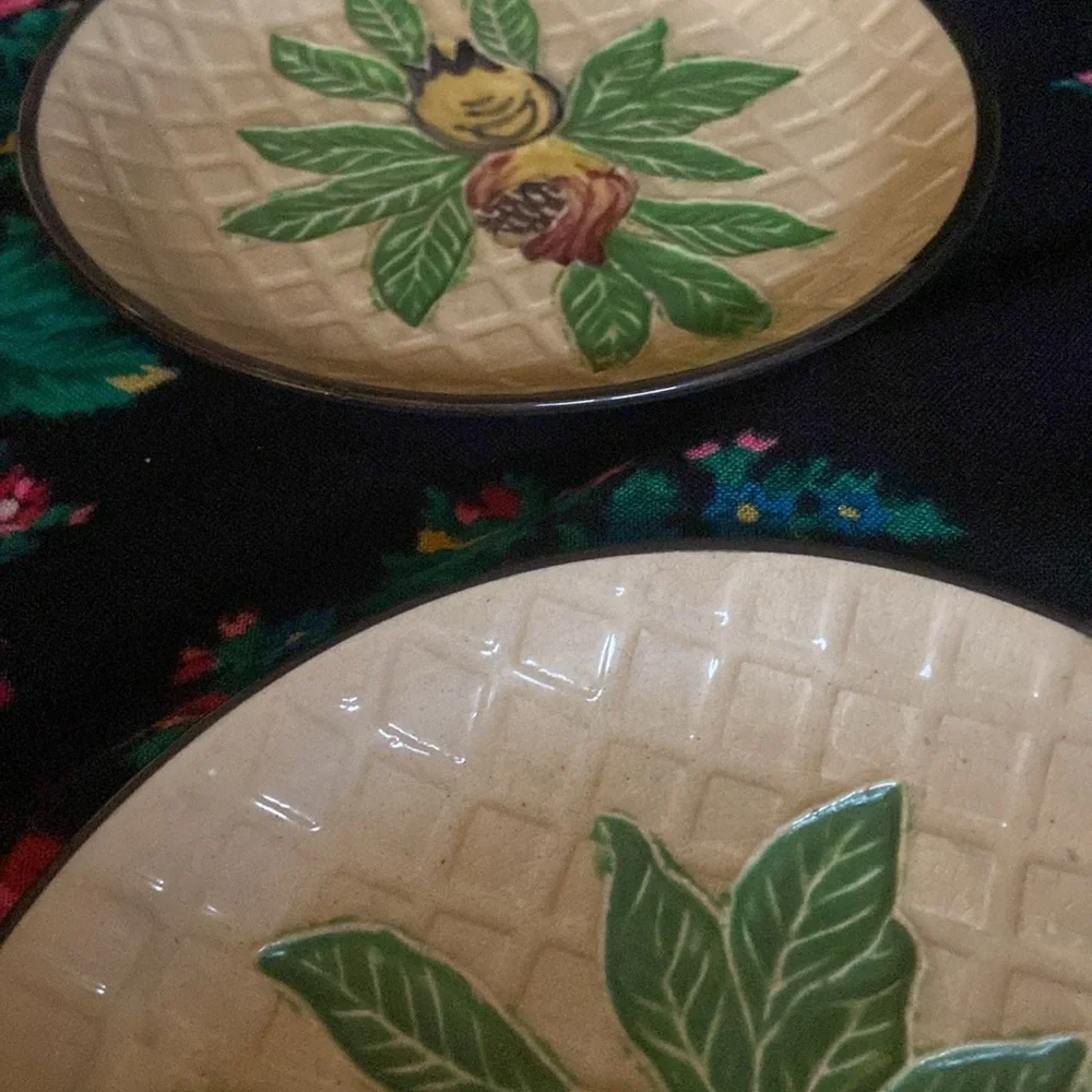 Vintage pair of pottery style plates leaves fruit